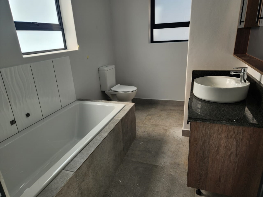 4 Bedroom Property for Sale in Stilbaai Wes Western Cape